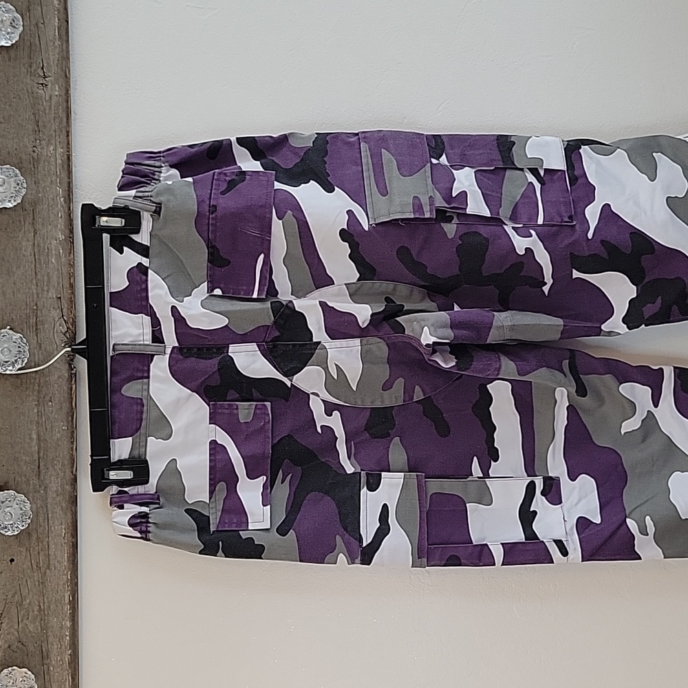 NWOT Men's Purple camo pants SZ 34 - Picture 5 of 7